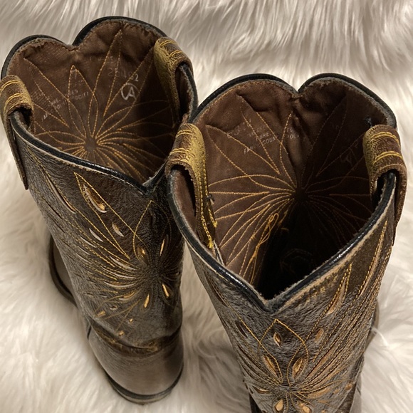 SOLD ❌Vintage ACME - Cowboy Boots Brown Leather w Gold Design Narrow Cowgirl - Picture 11 of 13